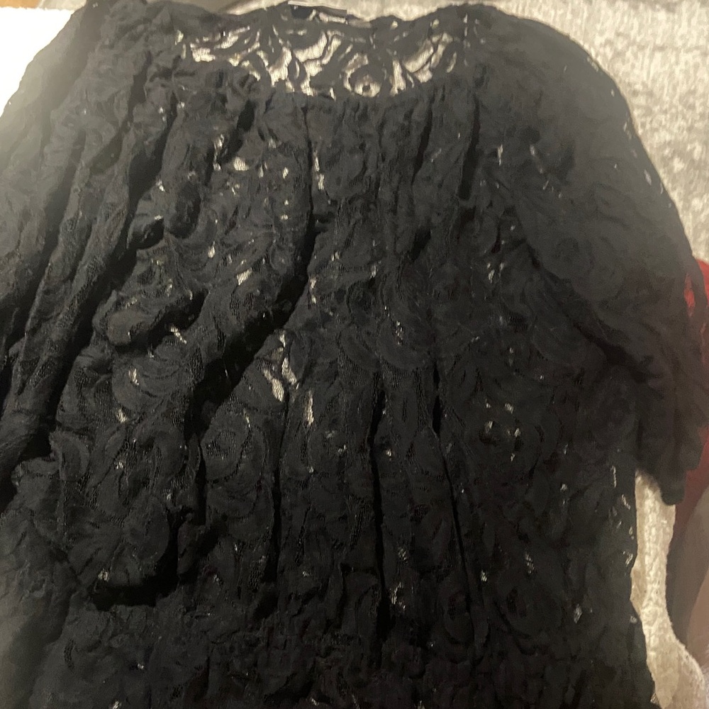 Avenue Black Floral Lace Top